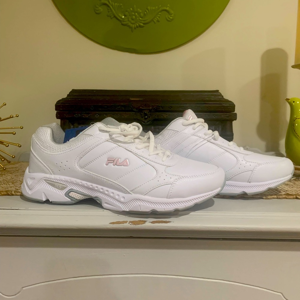Fila Memory Foam Tennis Shoes